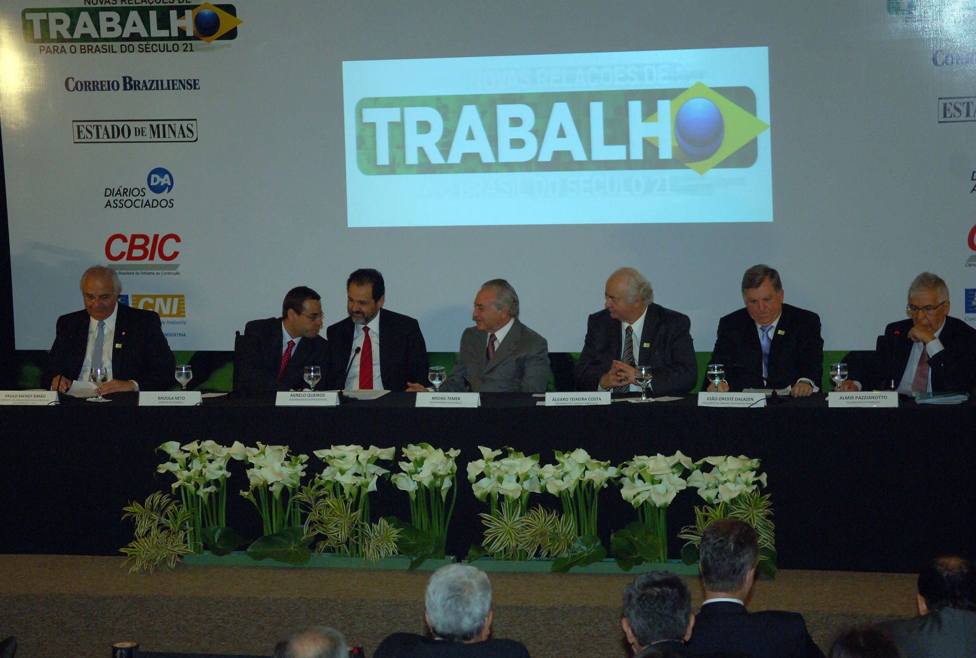 Ministro do trabalho Brizola Neto participa do seminario NOVAS RELAÇOES DE TRABALHO PARA O BRASIL DO SECULO 21.